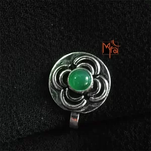 Round Abstract Green Stone Clip on Nosepin