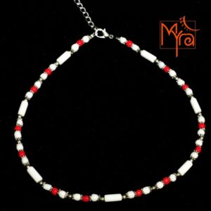 Minimalist Bead and Metal Pieces Necklace : White, Red