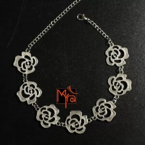 Rose Pattern Metal Choker : Silver