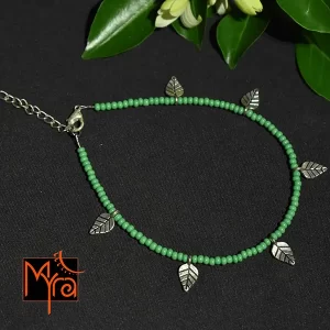 Glass Beaded Anklet with Leaf Charms : Green