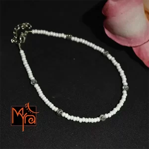 Glass Beaded Anklet with Dandelion Charms : White